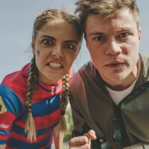 Oleg Gaas Instagram - Маргарин Сергеевич,она же Рита,она же Белка,поздравляю весь российский кинематограф с твоим рождением!
Я только сейчас понял,что из всех людей за год я больше всех видел тебя.
9 месяцев «Регби»,потом 3 месяца «Быть»,где мне посчастливилось быть твоим сыном,Ма. 
Спасибо за прекрасное партнёрство ,дружеское плечо и поддержку!!!
Пусть у тебя всё будет в изобилии и благости !!! Дави на гааз
и вперёд в ГОЛЛИВУД ,у тебя для этого всё есть (хорошие уши,мощные ноги и в глазах озёра)! 
Бомби,взрывай,покоряй!
P.s. И не задавай много вопросов,а то всеку!🐿
#партнёргода #маргаритааброськина #любопытныйнос 
#настярегби 
#белкаиорех 
#какнагрехпришёлолех
Мы ЦСПАТЬ -МЫ ПОЕДИМ!!!💪