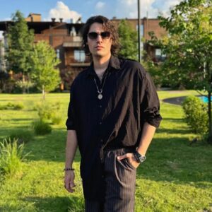 Oleg Sheps Instagram - Без действий самые лучшие намерения в мире так и останутся намерениями.

#битвасильнейших #битваэкстрасенов #олегшепс