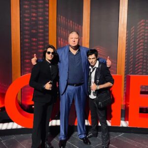 Oleg Sheps Instagram - На телеканале ТНТ.

#битвасильнейших #битваэкстрасенсов #олегшепс
