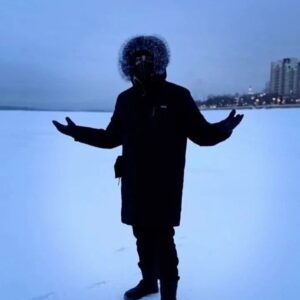 Oleg Sheps Instagram - Кто из какого города пишите в комментариях ✌

#битвасильнейших #битваэкстрасенсов #тнт #олегшепс