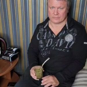 Oleg Taktarov Instagram - @reserva_del_che получили новую свежую партию ербы из Аргентины аргентинского помола и старинного вкуса настоящей ербы.
Пейте только качественную ерба #Мате