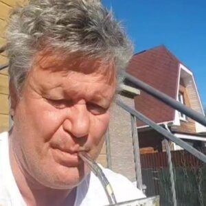 Oleg Taktarov Instagram - Посмотрел бой Тайсона Фьюри и Александра Усика.
Моё мнение по бою и моё мнение по реваншу. Совсем чуть-чуть. Хотя, конечно, информация у меня в голове после того, что я посмотрел процентов на 99 больше.