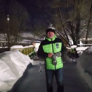 Oleg Taktarov Instagram - Очередное ночное купание. В Кременках. (Это между Дивеево и Саровом 
-20  уже кажется, тепло. Видите, человек привыкает ко всему