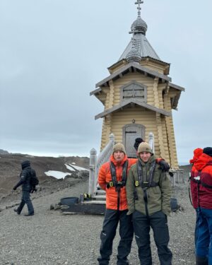 Oleg Tinkov Instagram - Antarctica 2024. Great place, great company 🙏