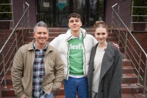 Oleksandr Pedan Instagram - КоледжCheck: зовсім скоро ми в @pedanburo запрем’єримо новий освітній проєкт, а поки ловіть бекстейдж

Зіркові гості, огляди закладів профтехнічної та фахової передвищої освіти, розвінчування міфів щодо профтех освіти, розбір затребуваних професій - все це та багато-багато інших цікавих сюрпризів чекають на вас в КоледжCheck 🤩

Наша мета - показати молодому поколінню та їх батьками, що заклади профтехнічної та фахової передвищої освіти дають всі необхідні знання для подальшої реалізації молоді. 
Тому скоро на вас чекають дуууже круті випуски! Слідкуйте за сторінками @u_education_ та @pedanburo😉