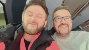 Oleksandr Ponomarov Instagram - Українці в Польщі, ми запрошуємо Вас на концерти для допомоги Україні! 
11.11 Варшава (концерт), 12.11 Варшава (благодійна вечеря), 14.11 Краків, 15.11 Познань, 16.11 Вроцлав. До зустрiчi! Слава Украïнi! 💙💛
Деталі за тел:  420601001008 (WhatsApp)