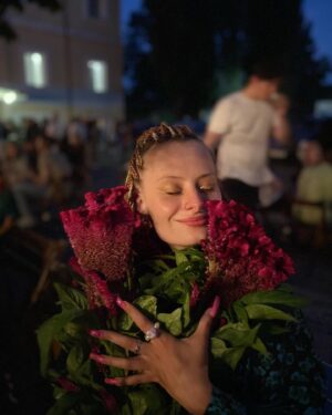 Oleksandra Hontar Instagram - листівка мені з 2023