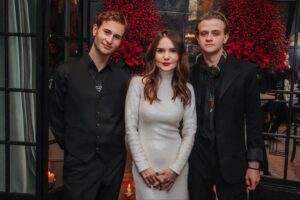 Olena Lavreniuk Instagram - Я дякую усім хто доєднався до нашого благодійного заходу і ми змогли хоч трохи допомогти нашим друзям та коллегам з 241 першої бригада Тро Голосіївського 204 батальйон, які збирають на БПЛА! https://send.monobank.ua/jar/3wBix5BkKM 🇺🇦 А я з моїми прекрасними партнерами ще продовжимо наші вечори! Далі буде🙌 @azhnov @matiukhin._ @nonnakondrashova за фото вдячна @jetsetterua @oleksii__shvets