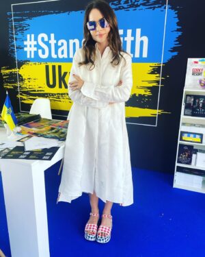 Olena Lavreniuk Instagram - До Канн прибула і готова йти бойкотувати російську культуру#standwithukraine @ukrainianpavilion