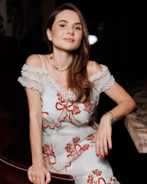 Olena Lavreniuk Instagram - У Києві. В улюбленому @vicini_restaurant . Місто оживає і наповнюється енергіями. І це не може не тішити❤️