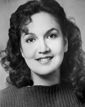 Olga Merediz Instagram - I was once innocent! 
.
.
.
.

#resumepix #headshot #Innocence #youth #tbt #throwbackthursday