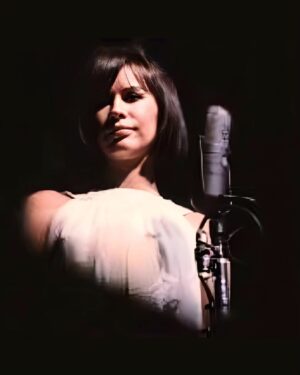 Olga Merediz Instagram - ❤️ 
RIP Astrud Gilberto! 
❤️
#thegirlfromipanema