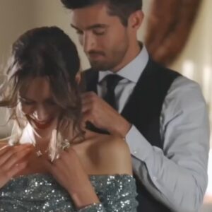 Olga Plojhar Bursíková Instagram - 8 let od svatby v obrázcích…našich svateb 🤍
a ten život, který díky němu mám, ach!
