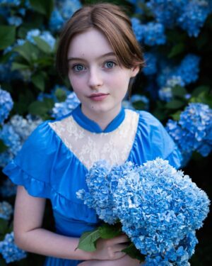 Olive Elise Abercrombie Instagram - 13 🎉 6.1.24 

Yearly birthday portraits with the blue hydrangeas 💙