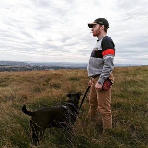 Oliver Claffey Instagram - Smooth seas never made a skilled sailor. Friendships aren't tested in fair-weather. 

There's no use in pretending otherwise, 2020 was a proper shite year all around.

Thank you to everyone that has reached out during this time to send love, support, or just to check-in. 

Hoping 2021 brings you brighter days after the darkness that was the last twelve months.

Happy New Year 🍻

#captainjack #thenavigator #hipsterpirate #countrylife #dogsofinstagram #newyears #2021