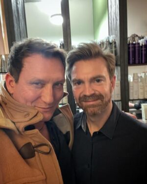 Oliver Masucci Instagram - They did  my hair in Berlin. Special thanks to @labiosthetiqueparis @michapelzcoiffure @evelyn.mohr 
Thank you. Always a pleasure to drop by.