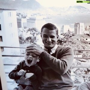 Oliver Platt Instagram - Happy Father’s Day to the best dad in the long history of the entire world❤️(Hong Kong 1966)