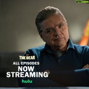 Oliver Platt Instagram - Pitch me the stupidest fuckin business idea you can possibly think of and we’ll be great pals @thebearfx @jeremyallenwhitefinally @ayoedebiri @chrisstorer @ebonmossbachrach @joannacalo @mattymatheson @lilcutieforever @jonnybernthal @courtney__storer @lionel.boyce @johnmulaney @jamieleecurtis