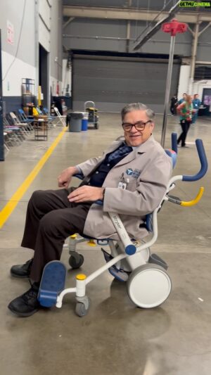 Oliver Platt Instagram - Let’s roll.
New #ChicagoMed tonight @ 8/7c on @nbc.