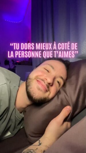 Olivia Leclerc Instagram - J’DORS PU AIDEZ-MOI #couple #blonde #dormir #dodo #fyp #fypシ #reels #humour #comedie #mtl #qc