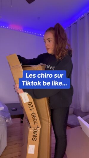 Olivia Leclerc Instagram - C’est toute ou rien 🦴 
#chiro #chiropractic #craquage #boite