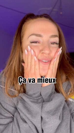 Olivia Leclerc Instagram - L’heure du coucher en QUELQUES ÉTAPES ☑️ #skincare #skincareroutine #acne #skinceuticals