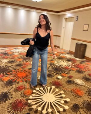 Olivia Steele-Falconer Instagram - Me, on my way to see my dad sing as the new lead singer in @trooper at @casinoramaresort with @official_prism_band and @saga_band 🎤🖤🔥💖