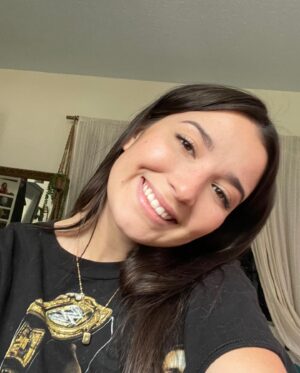 Olivia Steele-Falconer Instagram - 🖤🖤💛🖤