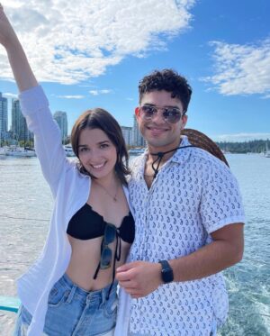 Olivia Steele-Falconer Instagram - Happy New Year everyone🥳 wishing you all laughter, love, health and happiness🥰