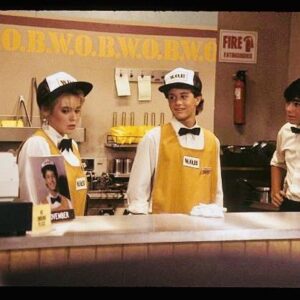 Olivia d'Abo Instagram - Hey my lovely instagram friends and trivia buffs! Happy Friday 😁 Can anyone tell me what episode and show this picture is from? 🧐 Put your thinking caps 🧢 on while I give you a tip. It’s pre-Wonder Years, it’s a comedy and I play somebody’s boss in the photo. Who can guess the right answer 😉? 🙋‍♂️Leave your answers  below this caption👇Happy weekend with much love from me to you ❤️🙌