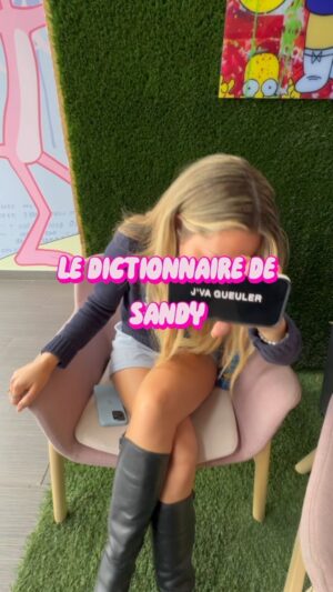 Olivier Primeau Instagram - Sandy la Queen est de retour de vacances alors pas le choix de réviser son dictionnaire 🥲😂 #reels #queen #dictionnaire #trend