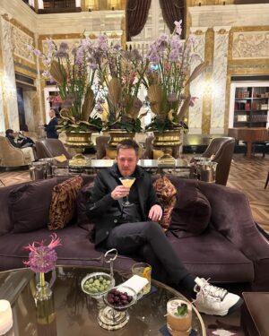 Olivier Primeau Instagram - Sans retouche et en Europe 🙃