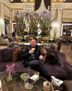 Olivier Primeau Instagram - Sans retouche et en Europe 🙃