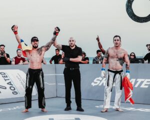 Omar Antonio Morales Ferrer Instagram - Omar Morales improves his record to 2-0 in the Karate Combat Pit with a decision victory over Antonio Molloy

#KCK2 | LIVE NOW | #FreeOnYoutube