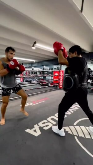 Omar Antonio Morales Ferrer Instagram - Highlights of @omar_mma, he makes his Karate Combat Debut on December 15th representing his family’s Karate style of @slam_mma