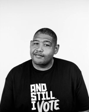 Omar Benson Miller Instagram - Super Tuesday is off & running! I voted, have you? Democracy requires participation. 📸 @photodre behind the lens #andstillIivote #vote