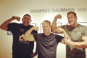 Omar Benson Miller Instagram - #FBF Catching up with wonderful artist & friend @manfredbaumann at his Mustang gallery opening in #LA Congratulations!