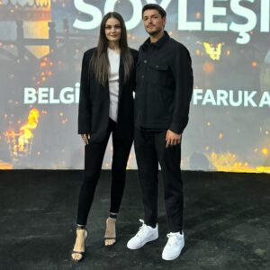 Ömer Faruk Aran Instagram - Biz de çok beğendik hikayede kalmasın ✨:)