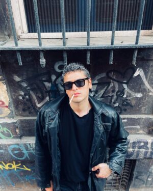 Ömer Faruk Aran Instagram - 😎
