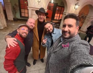 Omid Hajili Instagram - .
امیدوارم از دیدن این قسمت  شبهای مافیا/زودیاک  هم لذت ببرید...دیدید ؟؟؟ دوست داشتید ؟؟؟ 🖤😎✌🏻
.
.
.
.
#امیدحاجیلی #امید_حاجیلی #حاجیلیتو #omidhajili #hajilitto