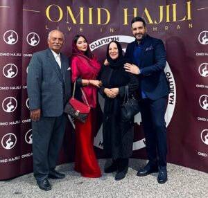 Omid Hajili Instagram - خانواده بهترین چیزیست که می‌تونيم آرزو کنیم آنها در فراز و نشیب‌ها کنار ما هستند و به ما  عشق می‌ورزند بدون توجه به این که چه جور آدمی هستیيم
خانواده یعنی «عشق، آرامش، انگیزه»❤️جاى مامانم ،عمو حميد و عمو سعيدم خالى❤️پدرم كه جاش تو قلبمه هميشه🫀#خانواده#زندگى #عشق #عمو #اميدحاجيلي