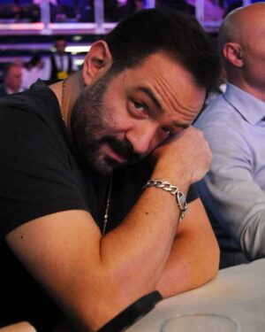 Önder Açıkbaş Instagram - Utanırım deme öyle 🤨