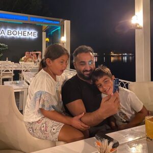 Onur Buldu Instagram - bebeklerim 😊😍