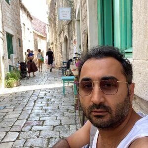 Onur Buldu Instagram - koklamak istemiyorum canım kardeşim lütfen anla artık!!! @razgo
