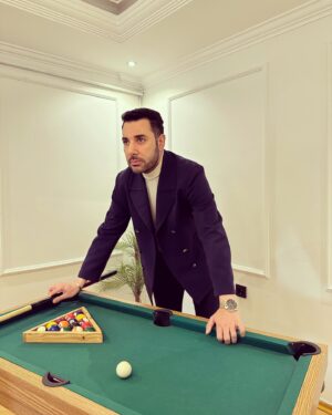 Onur Sermik Instagram - Ruh halim.. En güzel yorum yapanla bilardo oynayacağım😂