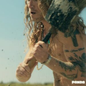 Ophélia Kolb Instagram - @jdoreofficiel fait tomber la chemise ! 🔥
Toutes les aventures de Panda sont sur TF1  🐼