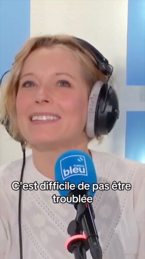 Ophélia Kolb Instagram - La série #Panda a fait un carton jeudi dernier sur @tf1 ! Elle revient ce jeudi soir. Et pour nous la comédienne Ophelia Kolb @voiciopheliasu et le réalisateur @nicolascuche_ nous ont révélé quelques secrets de tournage dont celui de la nudité de @jdoreofficiel …
#terredetournage #serietf1 #juliendore #tdt #interview #emissionradio #seriefrancaise #coulissescinema #camargue #opheliakolb