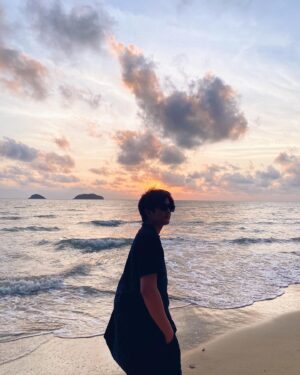 Oreo Puwanai Sangwan Instagram - golden hour🌅✨