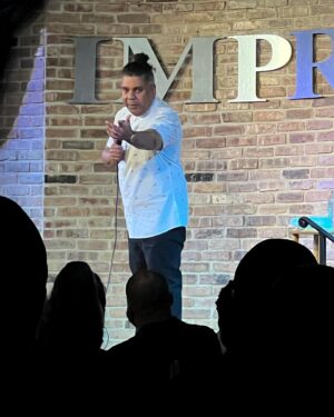 Orlando Leyba Instagram - Tampa FL you showed up and I’m filled with gratitude thank you 🙏🏾 @tampaimprov