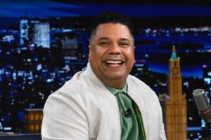 Orlando Leyba Instagram - @fallontonight @jimmyfallon Tonight was so special I was surrounded by love Thank @michaelcox1  Pic by @toddowyoung  you are a master. #fallontonight